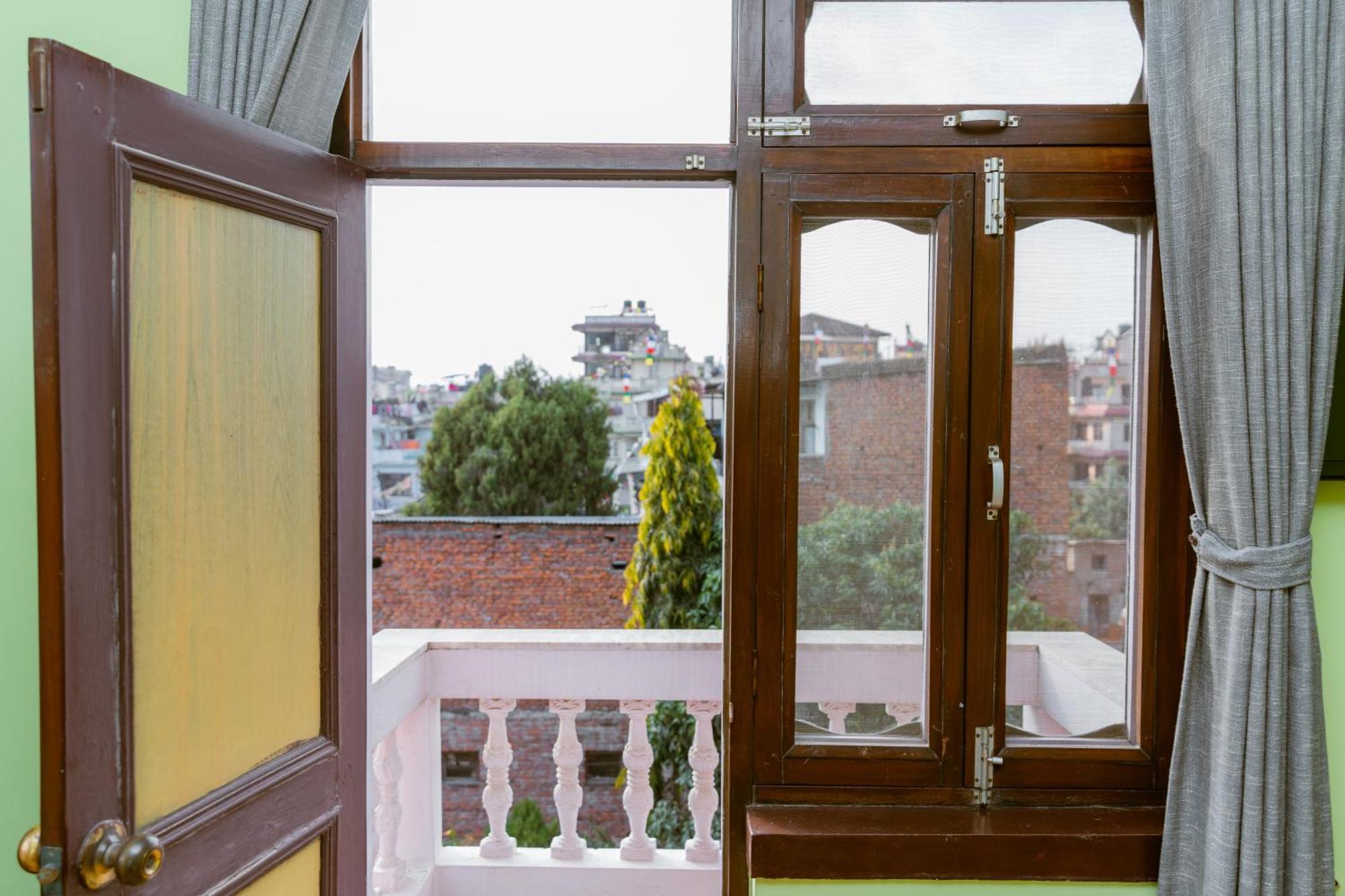 Cloud 9 Garden Hotel Kathmandu Ngoại thất bức ảnh