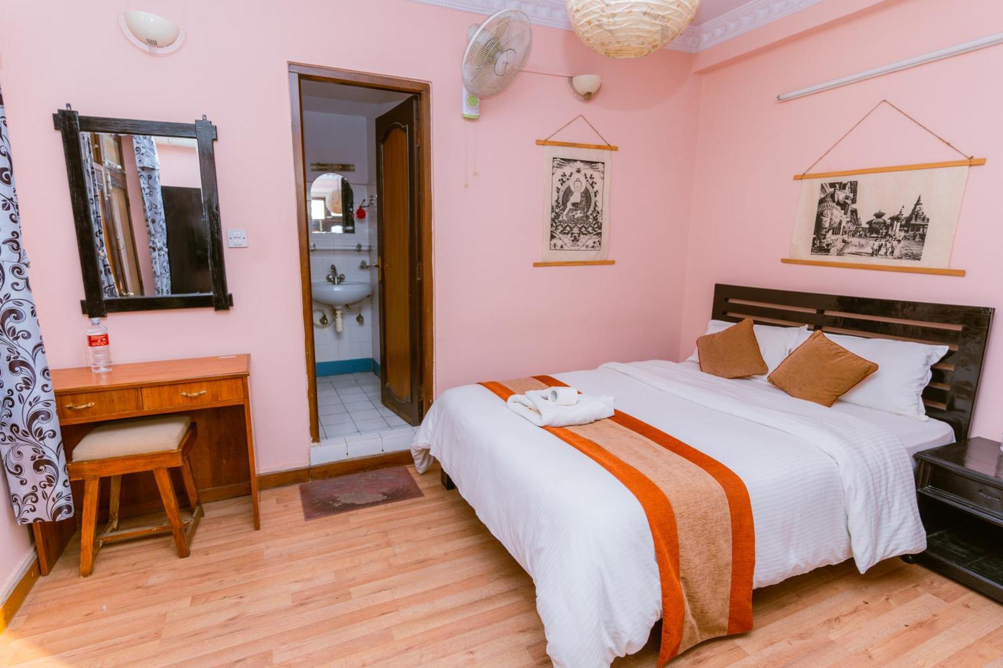 Cloud 9 Garden Hotel Kathmandu Ngoại thất bức ảnh