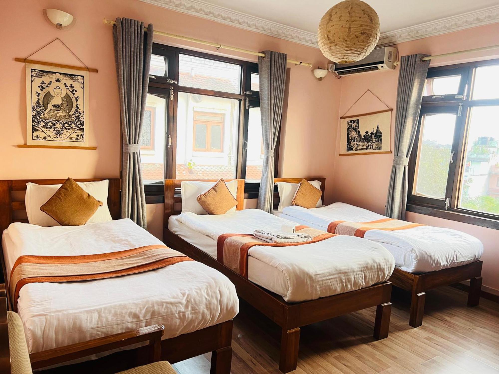 Cloud 9 Garden Hotel Kathmandu Ngoại thất bức ảnh